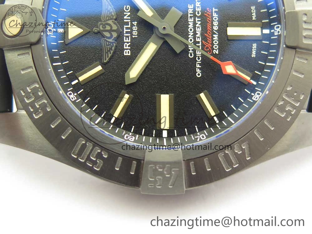 Avenger BlackBird 44mm DLC GF 1:1 Best Edition Titanium Case Black Dial on Black Rubber Strap A2824 V4 (Free Box)
