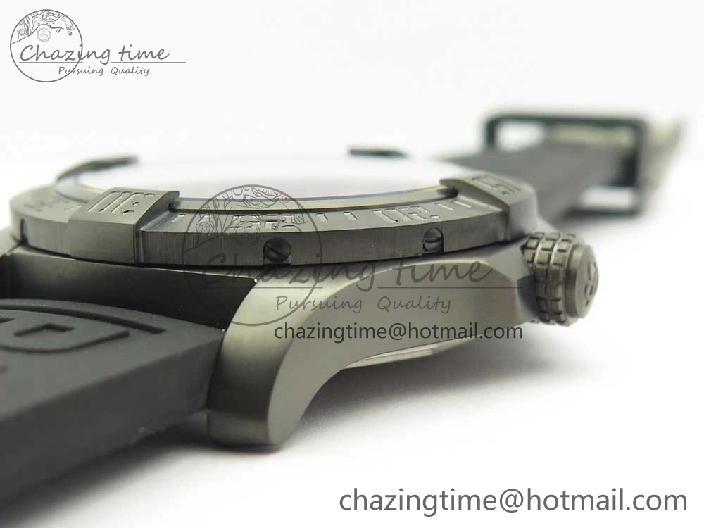 Avenger BlackBird 44mm DLC GF 1:1 Best Edition Titanium Case Black Dial on Black Rubber Strap A2824 V4 (Free Box)