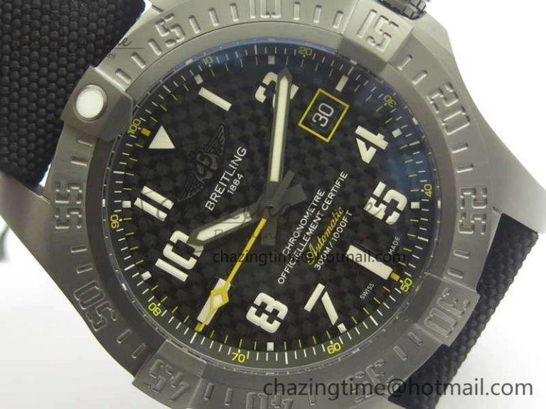 Avenger Blackbird V17310 DLC GF 1:1 Best Edition Black Textured Dial On Nylon Strap A2824