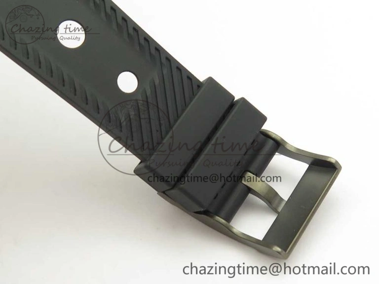 Avenger Blackbird V17311 Ti DLC 1:1 Best Edition Black Dial Diamonds Bezel on Rubber Strap A2824