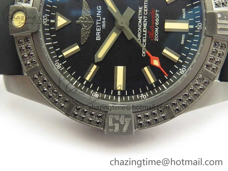 Avenger Blackbird V17311 Ti DLC 1:1 Best Edition Black Dial Diamonds Bezel on Rubber Strap A2824