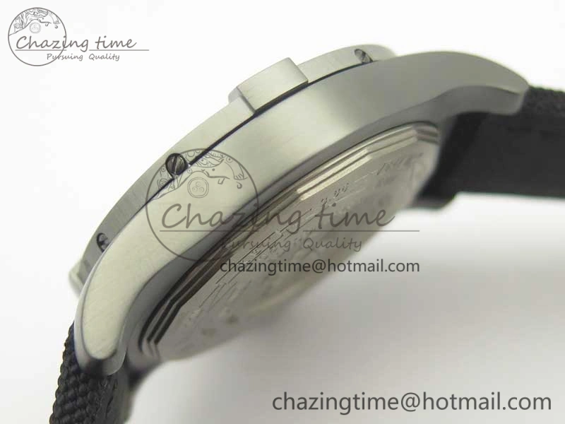 Avenger Blackbird V17311 Ti DLC 1:1 Best Edition Black Dial on Nylon Strap A2824
