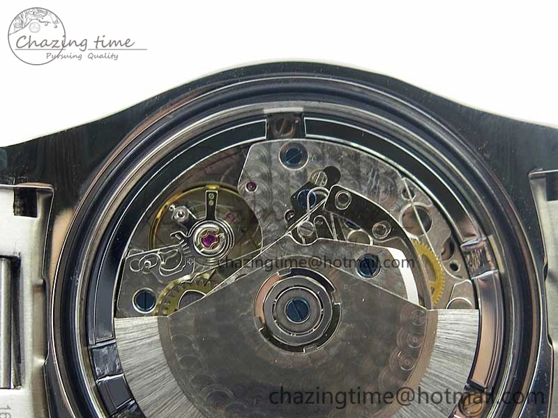 Avenger Chronograph 43mm SS B12F Best Edition Blue Dial on SS Bracelet A7750