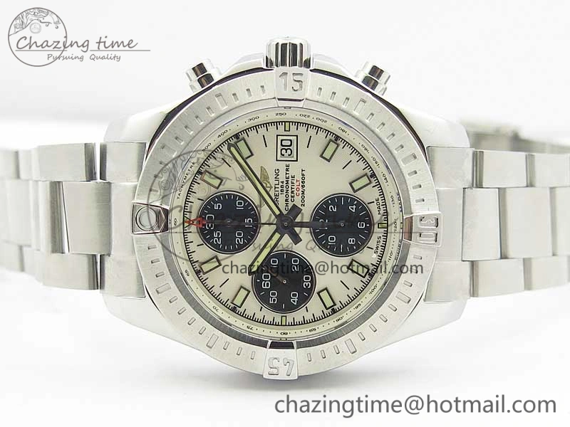Avenger Chronograph 43mm SS B12F Best Edition White Dial on SS Bracelet A7750