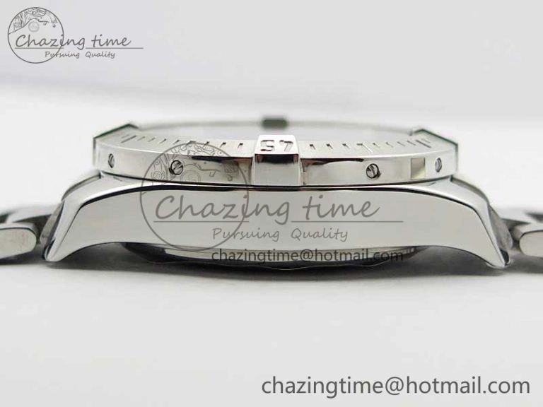 Avenger Chronograph 43mm SS B12F Best Edition White Dial on SS Bracelet A7750