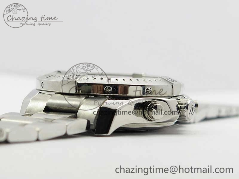 Avenger Chronograph 43mm SS B12F Best Edition White Dial on SS Bracelet A7750