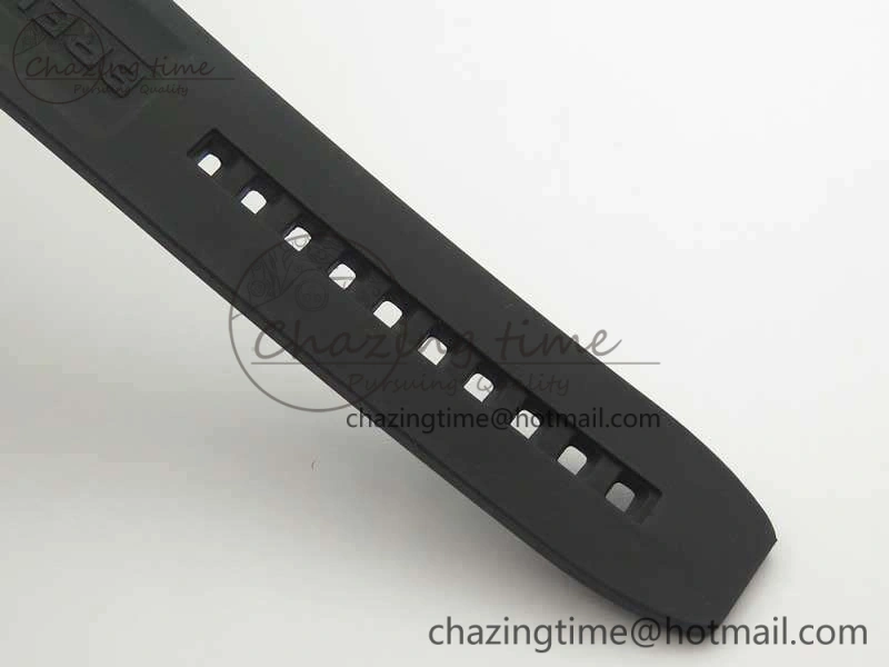 Avenger GMT A32390 SS GF 1:1 Best Edition Black Dial On Rubber Strap A2836
