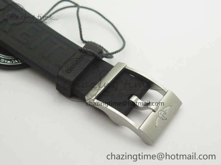 Avenger GMT A32390 SS GF 1:1 Best Edition Black Dial On Rubber Strap A2836