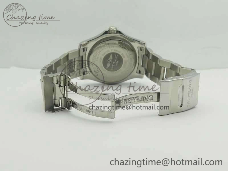 Avenger GMT A32390 SS GF 1:1 Best Edition Black Dial On SS Bracelet A2836