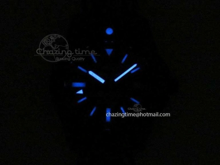 Avenger GMT DLC Black Stick Marker Textured Dial Black Inner Bezel On Leather Strap A2836