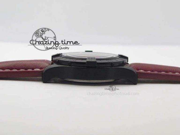 Avenger GMT DLC Black Stick Marker Textured Dial Black Inner Bezel On Leather Strap A2836