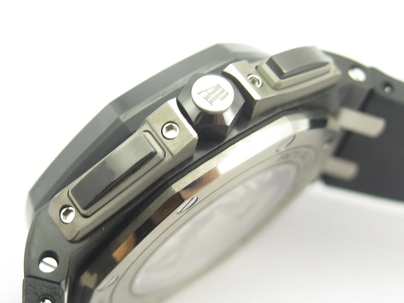 Avenger GMT DLC Black Stick Marker Textured Dial Red Inner Bezel On Leather Strap A2836