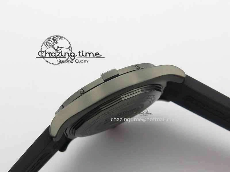 Avenger GMT DLC GF Best Edition Black Sticks Marker Dial On Rubber Strap A2836