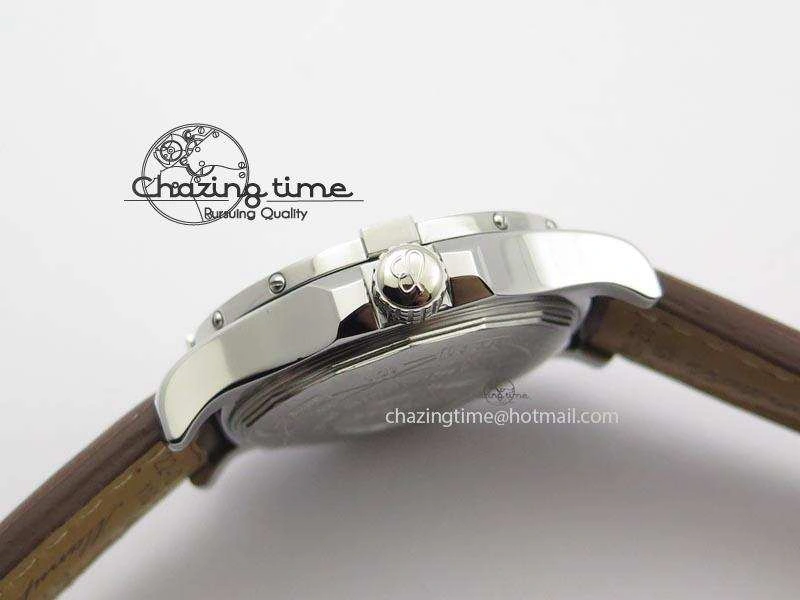 Avenger II GMT SS Black Dial Arabic Numerals Markers On Leather Strap A2836