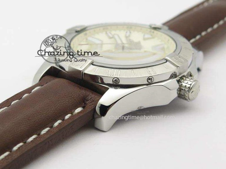 Avenger II GMT SS Cream Dial On Brown Leather Strap A2836