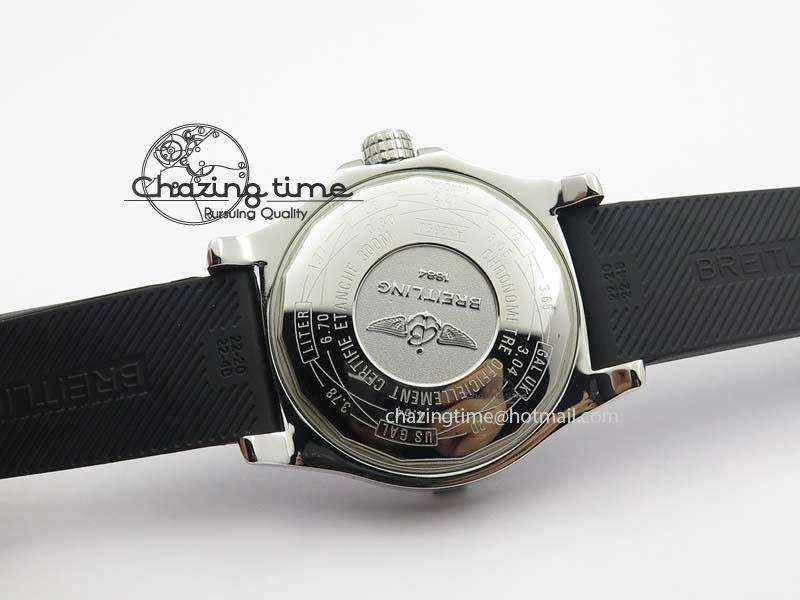 Avenger II GMT SS Cream Dial On Rubber Strap A2836