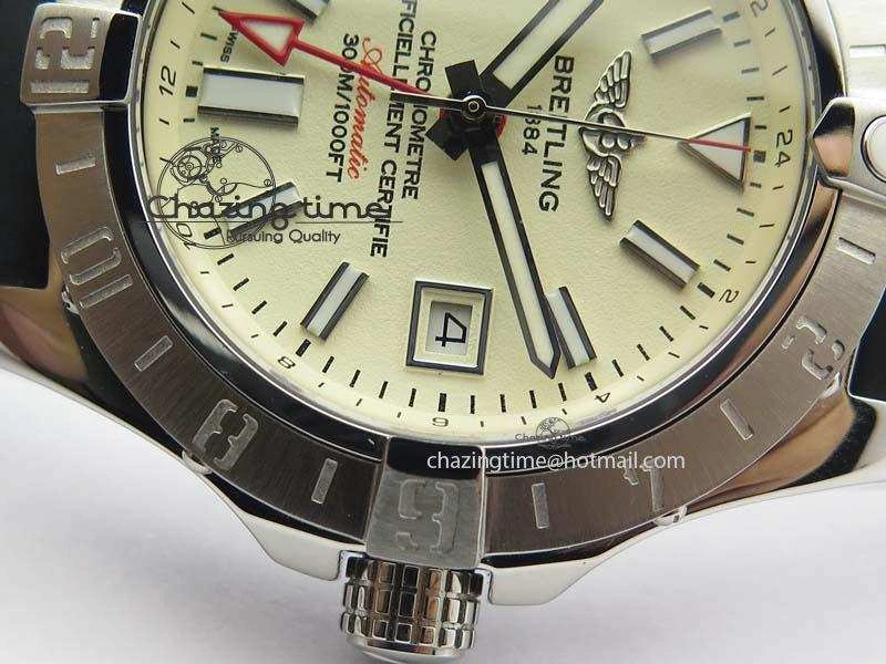 Avenger II GMT SS Cream Dial On Rubber Strap A2836