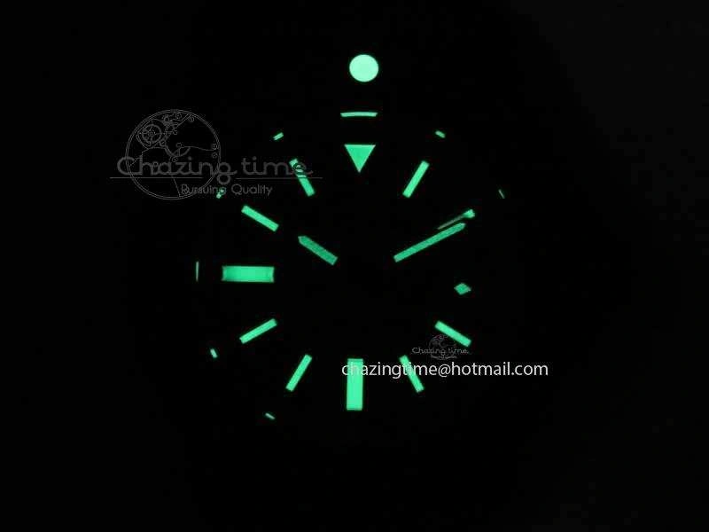 Avenger II Seawolf PVD Black CF Dial On Green Nylon Strap A2836