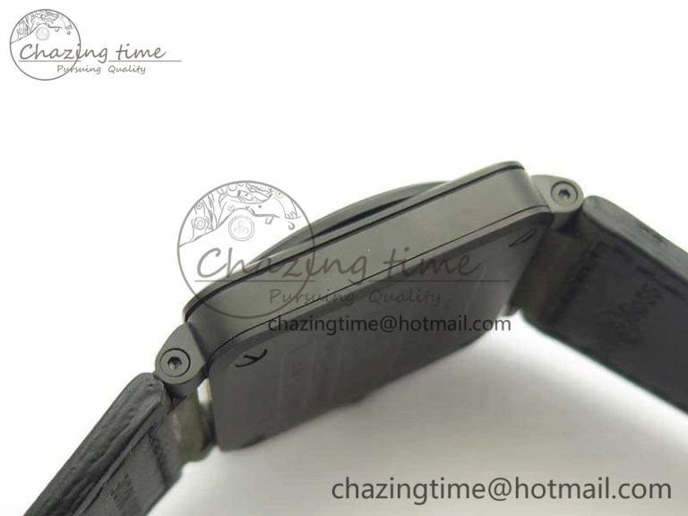 BR 03-92 DLC 42.5mm Green Camouflage Dial On Leather Strap MIYOTA9015 V3