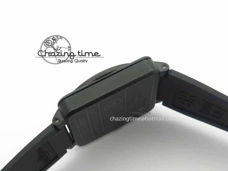 BR 03-92 DLC Black Dial GIGN 42.5mm on Rubber Strap MIYOTA 9015 V2