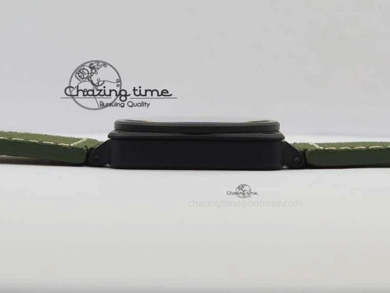 BR 03-92 PVD Case V2 42.5mm Green Dial On Canvas Strap MIYOTA 9015