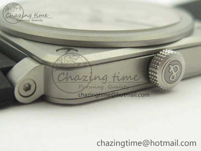 BR 03-92 SS 42.5mm Cream Dial On Rubber Strap MIYOTA9015 V3