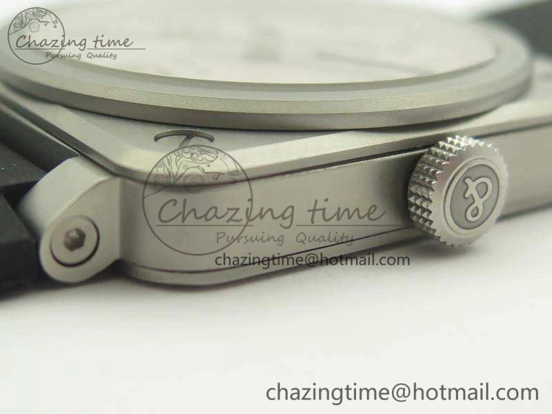 BR 03-92 SS 42.5mm Cream Dial On Rubber Strap MIYOTA9015 V3
