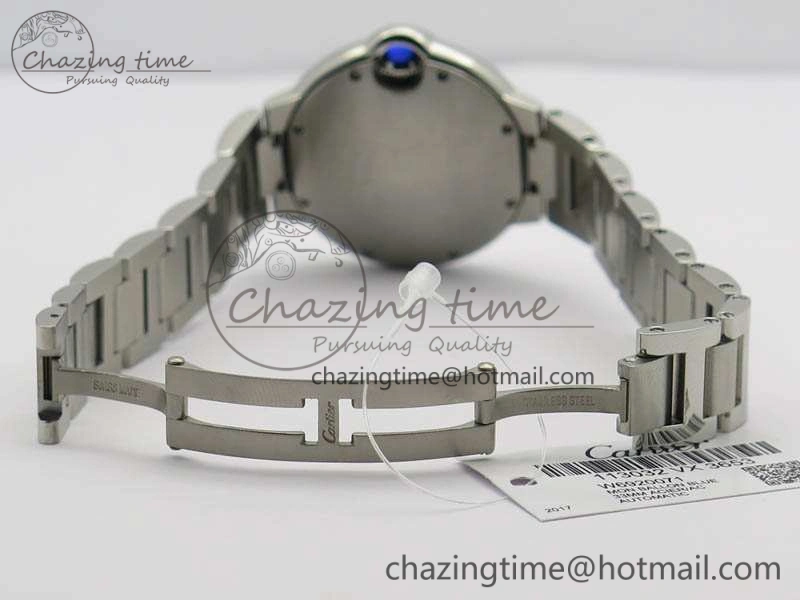 Ballon Bleu 33mm SS TW 1:1 Best Edition White Textured Dial On SS Bracelet SEIKO NH05A