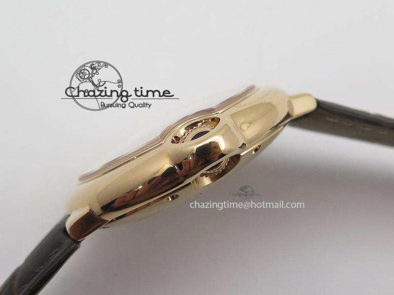 Ballon Bleu 36mm RG V6F White Textured Dial on Dark Brown Leather Strap SEIKO NH05A