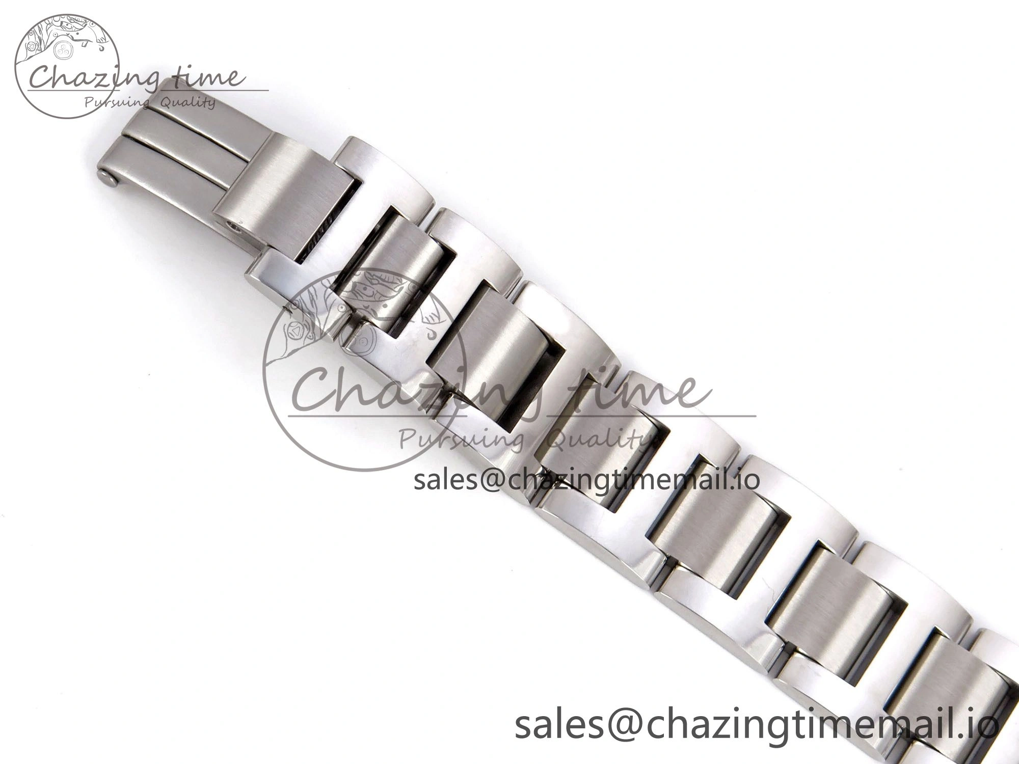 Ballon Bleu Ladies 28mm SS AF 1:1 Best Edition White Dial Big Diamonds Bezel on SS Bracelet Ronda Quartz