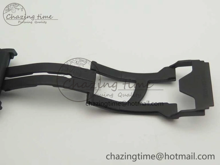 Big Bang 44mm Full Carbon Fiber 3AF CF Dial Silver Markers Hands Black Subdial on Rubber Strap HUB4100