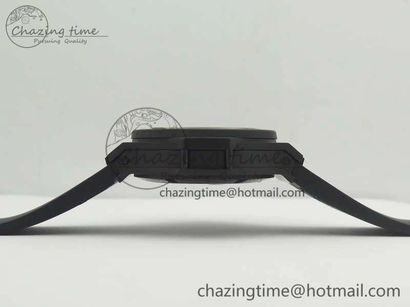 Big Bang 44mm Full Carbon Fiber 3AF CF Dial Silver Markers Hands Black Subdial on Rubber Strap HUB4100