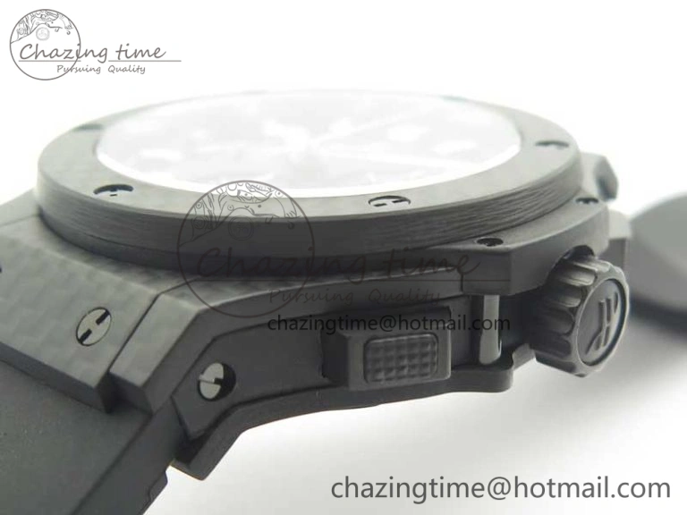 Big Bang 44mm Full Carbon Fiber 3AF CF Dial Silver Markers Hands on Black Rubber Strap HUB4100