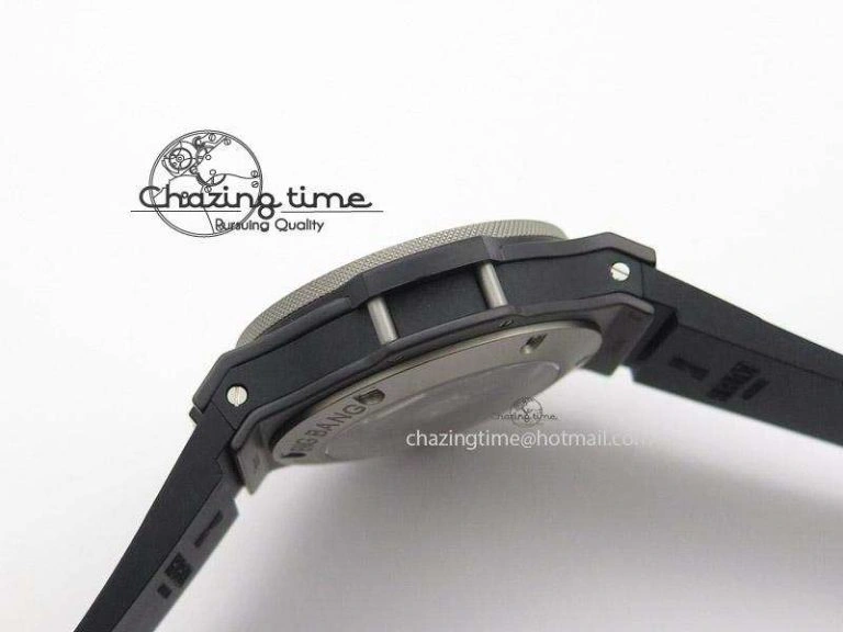 Big Bang 44mm Full Ceramic Evolution Ice Bang on Rubber Strap