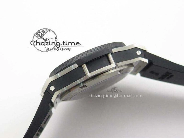 Big Bang 44mm Steel Ceramic 2011 on Black Rubber Strap