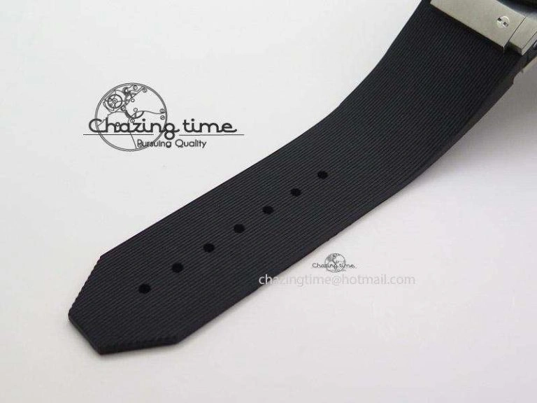 Big Bang 44mm Steel Ceramic 2011 on Black Rubber Strap
