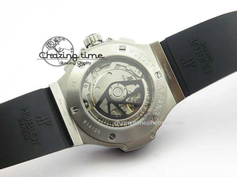 Big Bang Evolution 44mm SS Black Dial Ceramic Bezel On Black Rubber Strap HUB4104