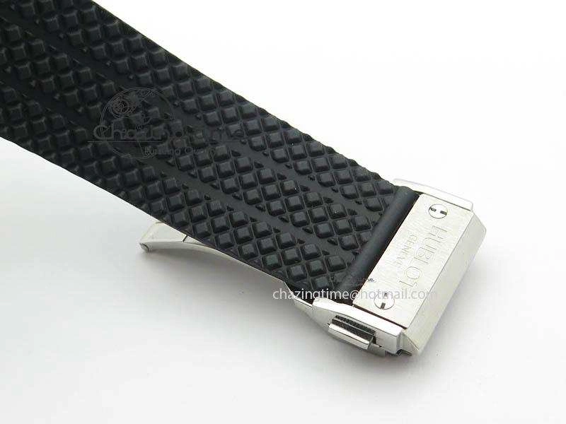 Big Bang Evolution 44mm SS Black Dial Ceramic Bezel On Black Rubber Strap HUB4104