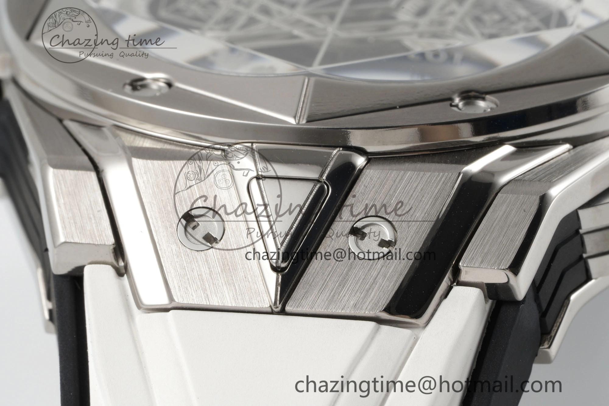 Big Bang Sang Bleu II Chrono SS BBF Best Edition White Dial on White Gummy Strap A7750