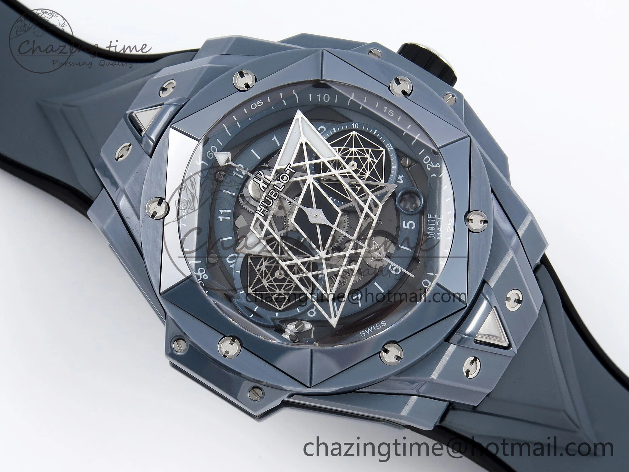 Big Bang Sang Bleu II Gray Ceramic BBF Best Edition on Gray Rubber Strap A1240