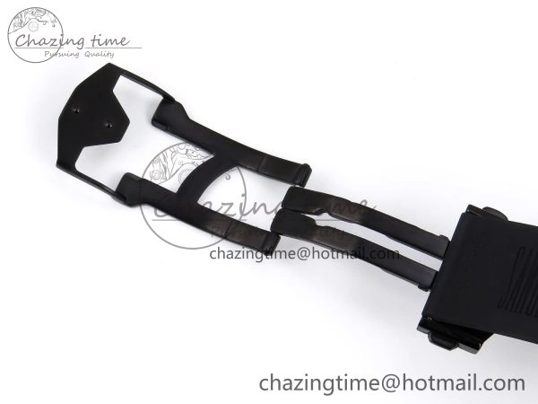 Big Bang Sang Bleu II Gray Ceramic BBF Best Edition on Gray Rubber Strap A1240