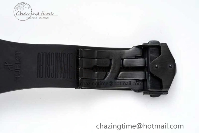 Big Bang Sang Bleu II White Ceramic RSF Best Edition on White Rubber Strap A1240