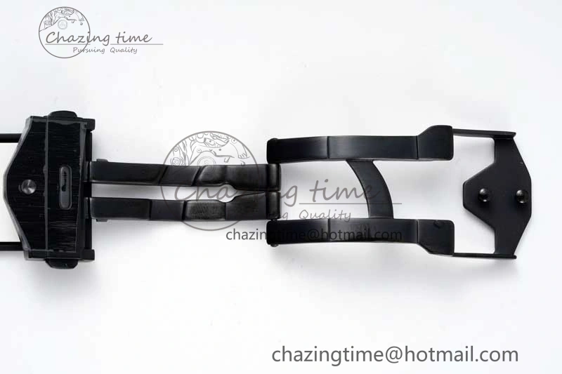 Big Bang Sang Bleu II White Ceramic RSF Best Edition on White Rubber Strap A1240