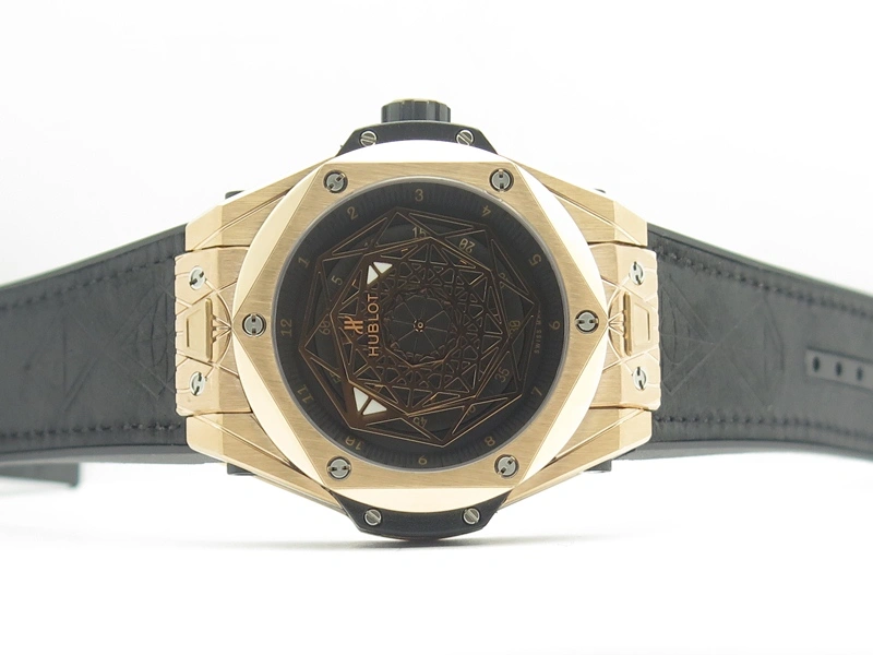 Big Bang Sang Bleu RG TMF 1:1 Best Edition Skeletonal Dial On Gummy Strap Asian HB1213