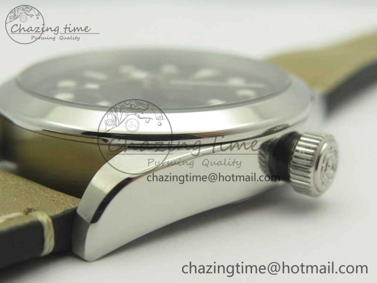 Black Bay 36 KRF 1:1 Best Edition Black Dial on Gray Leather Strap A2824