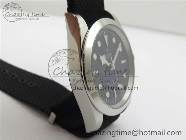 Black Bay 41 SS LF 1:1 Best Edition Blue Dial on Black Nylon Strap A2824