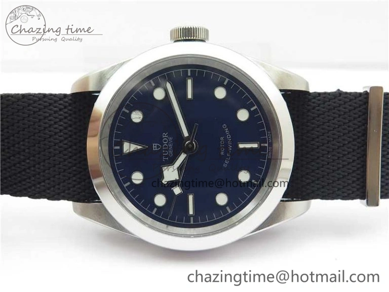 Black Bay 41 SS LF 1:1 Best Edition Blue Dial on Black Nylon Strap A2824