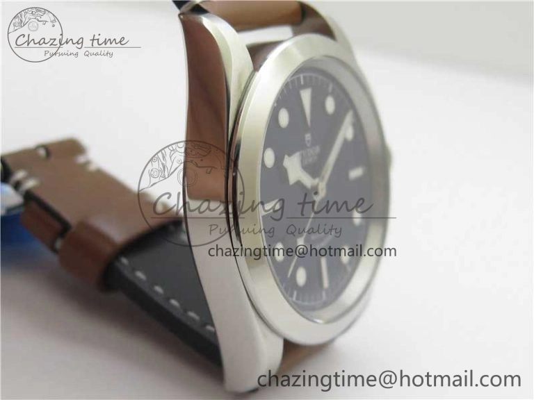 Black Bay 41 SS LF 1:1 Best Edition Blue Dial on Brown Leather Strap A2824