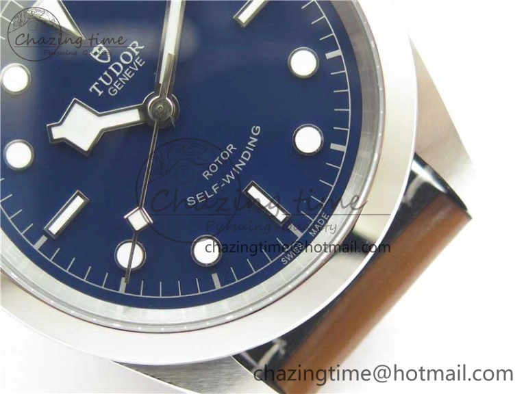 Black Bay 41 SS LF 1:1 Best Edition Blue Dial on Brown Leather Strap A2824
