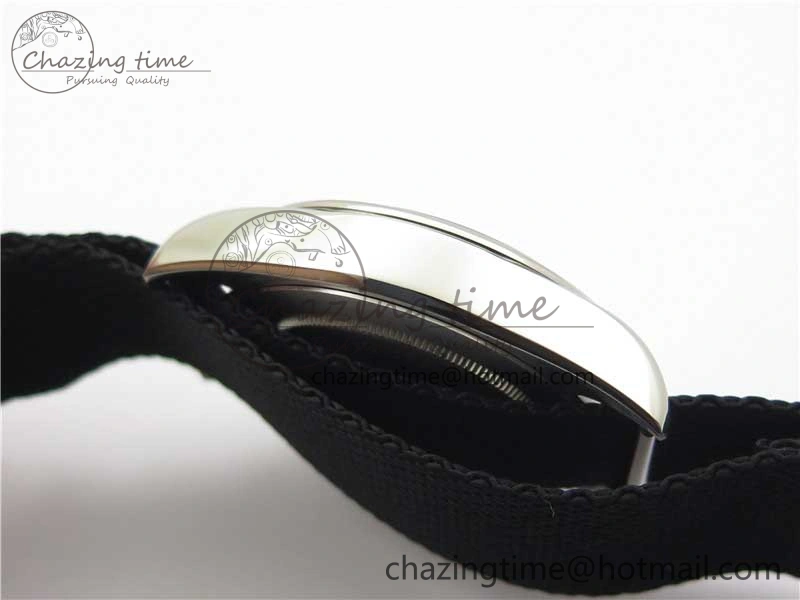 Black Bay 41 SS LF 1:1 Best Edition Silver Dial on Black Nylon Strap A2824
